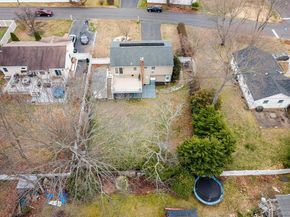 549 4th Street, Ronkonkoma NY 11779