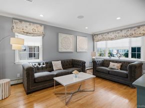 296 Euston Road S, Garden City NY 11530