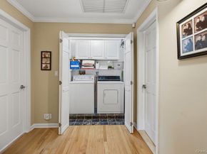 296 Euston Road S, Garden City NY 11530