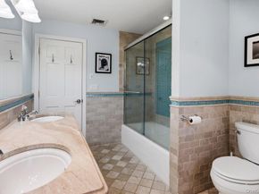 296 Euston Road S, Garden City NY 11530