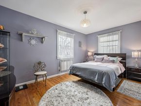 11 Mid Place, Bohemia NY 11716