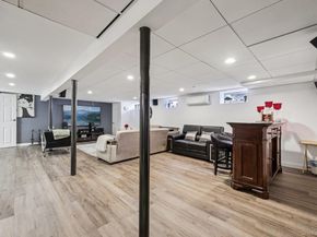 11 Mid Place, Bohemia NY 11716