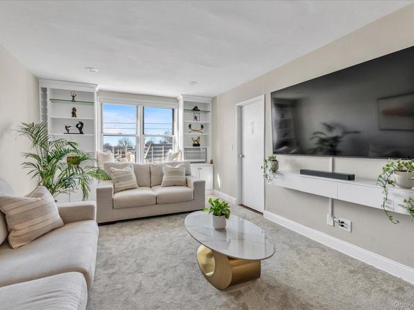 530 Dubois Avenue 16C, Valley Stream NY 11581