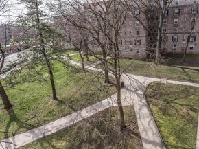 55-23 31 Avenue J4, Woodside NY 11377