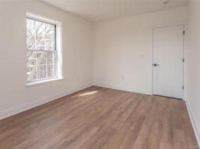 55-23 31 Avenue J4, Woodside NY 11377