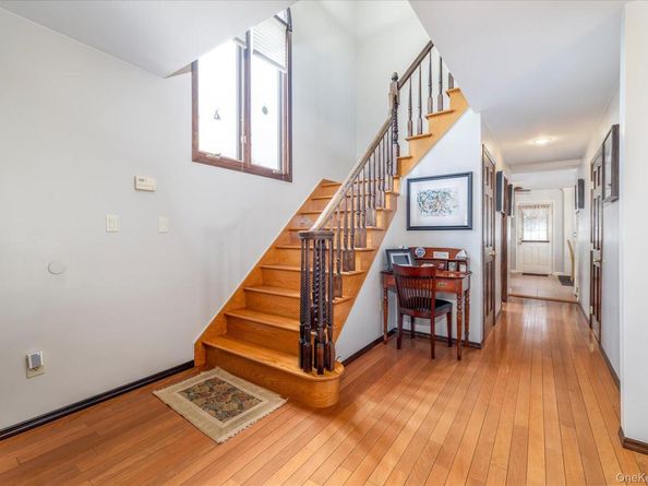 2522 5th Street, East Meadow NY 11554