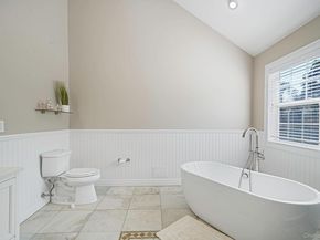 4 Jordan Drive, Medford NY 11763