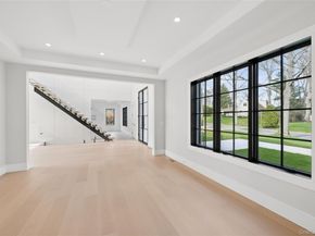 3 Wedgewood Drive, Dix Hills NY 11746