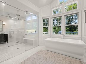 1 Pembroke Drive, Glen Cove NY 11542