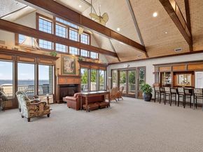 1 Pembroke Drive, Glen Cove NY 11542