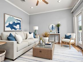 1 Pembroke Drive, Glen Cove NY 11542