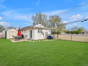 62 Wood Lane, Valley Stream NY 11581