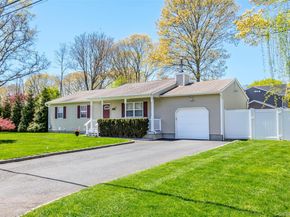 405 Puritan Drive, Yaphank NY 11967