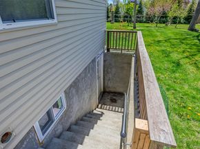 405 Puritan Drive, Yaphank NY 11967