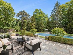 3 Jones Road, Hampton Bays NY 11946