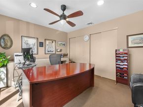 25 Windsor Gate Drive, North Hills NY 11040