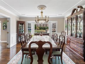 1 Glenby Lane, Brookville NY 11545