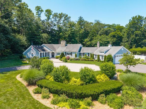 1 Glenby Lane, Brookville NY 11545