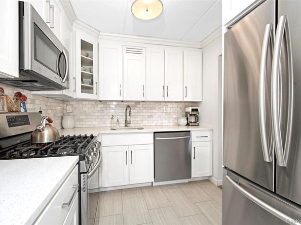 480 Halstead Avenue 4S, Harrison NY 10528