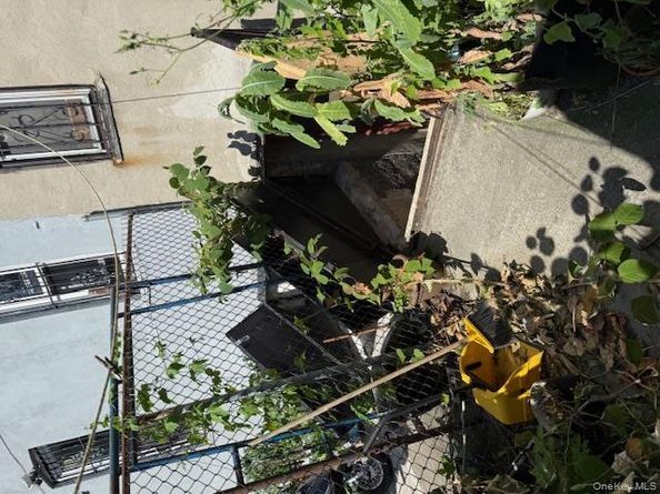 618 Elton Street, Brooklyn NY 11208