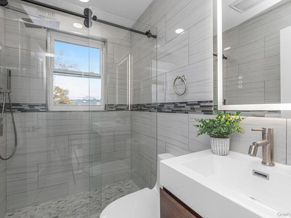 13 Garden Boulevard, Hicksville NY 11801