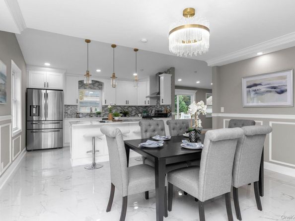 13 Garden Boulevard, Hicksville NY 11801