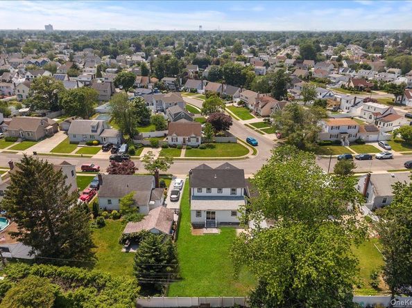 13 Garden Boulevard, Hicksville NY 11801