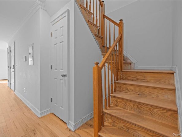 126 Beach 92nd Street 3C, Far Rockaway NY 11693