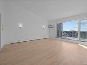 126 Beach 92nd Street 3C, Far Rockaway NY 11693