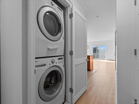 126 Beach 92nd Street 3C, Far Rockaway NY 11693