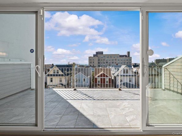 126 Beach 92nd Street 3C, Far Rockaway NY 11693