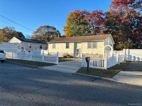 63 Garden City Avenue, Wyandanch NY 11798