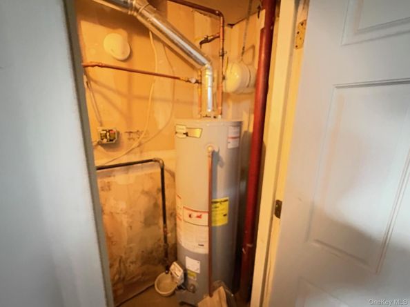 63 Garden City Avenue, Wyandanch NY 11798