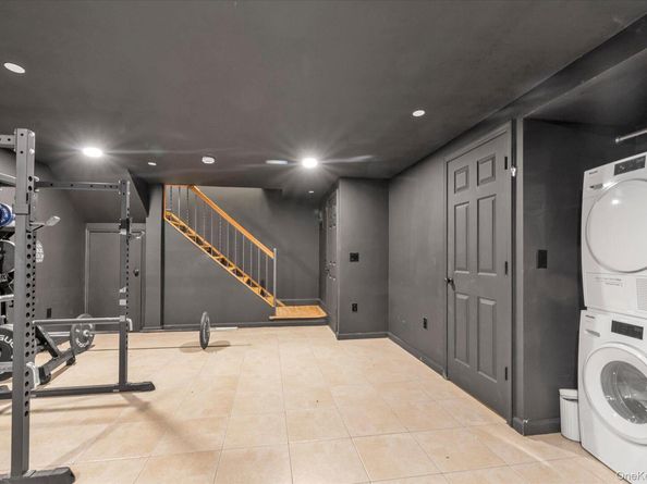 40-38 194 Street A1, Bayside NY 11358