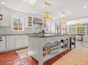 7 Plateau Circle W, Bronxville NY 10708