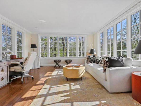 7 Plateau Circle W, Bronxville NY 10708