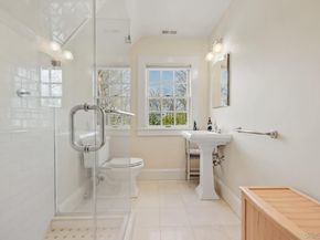 7 Plateau Circle W, Bronxville NY 10708