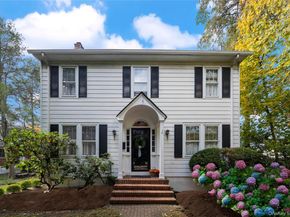 83 Sunnyside Drive, Yonkers NY 10705