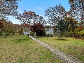 37 Pond Lane, Ridge NY 11961