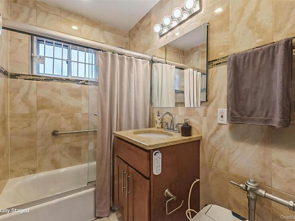 99-10 60th Avenue 6E, Corona NY 11368