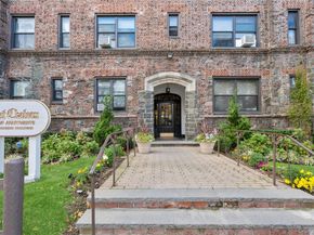 141 Woodmere 5C, Woodmere NY 11598