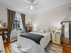 2 Westchester Ave 2L, White Plains NY 10601