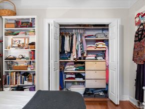 2 Westchester Ave 2L, White Plains NY 10601