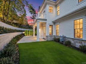 207 Mill Spring Road, Manhasset NY 11030