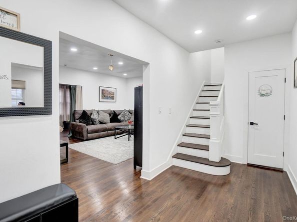 810 Wallace Avenue, Baldwin NY 11510