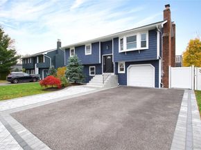 26 Norwich Street, Huntington Station NY 11746