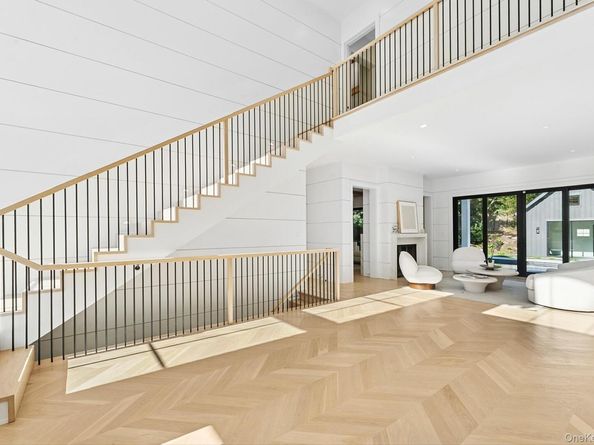 7 Rosemary Lane, Sag Harbor NY 11963