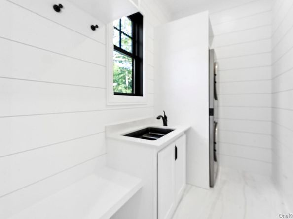 7 Rosemary Lane, Sag Harbor NY 11963