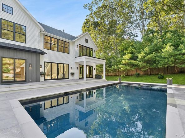 7 Rosemary Lane, Sag Harbor NY 11963