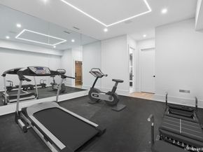 7 Rosemary Lane, Sag Harbor NY 11963